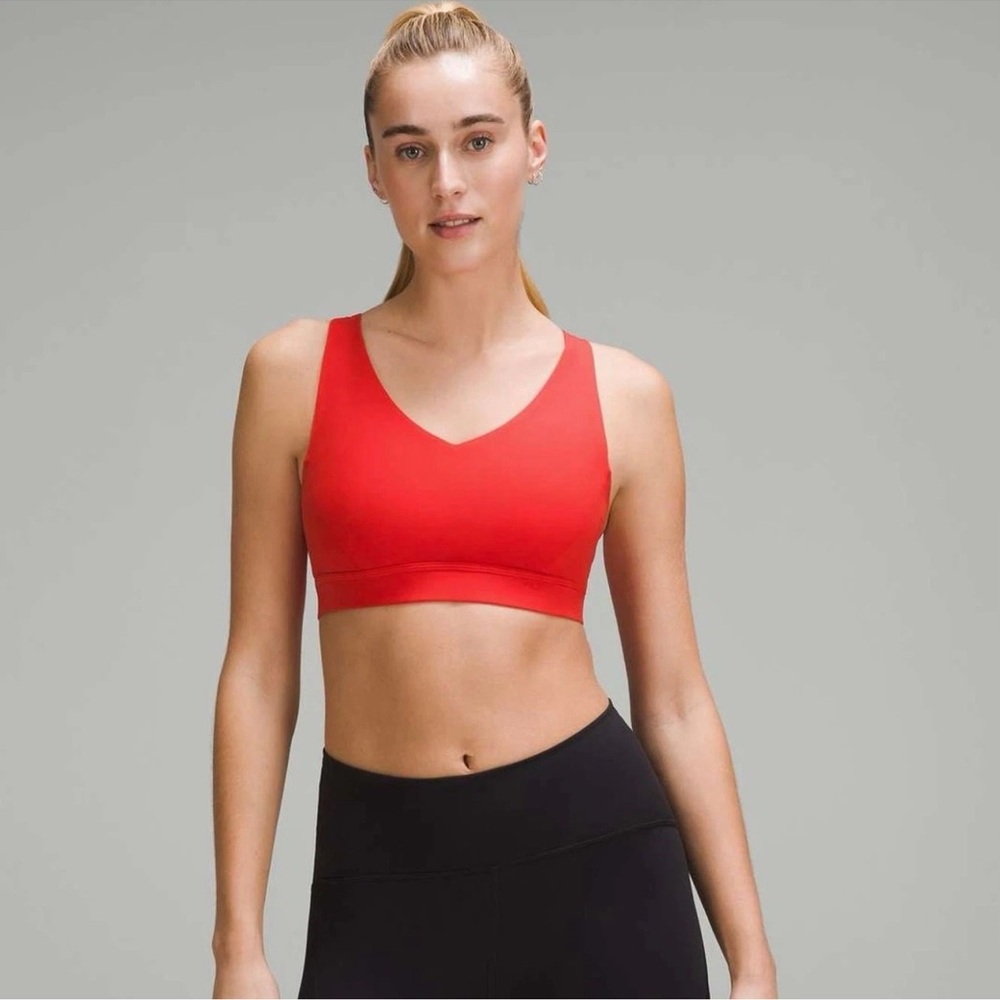 Lululemon Envital Bra B/C Cup Solar Orange Size 4 NWT